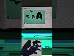 Μηχανή σήμανσης επάνω του παπουτσιού