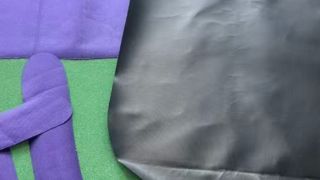 Κοπή CNC για καμβά 300D – Ιδανικό για αθλητικές τσάντες και εξοπλισμό εξωτερικού χώρου